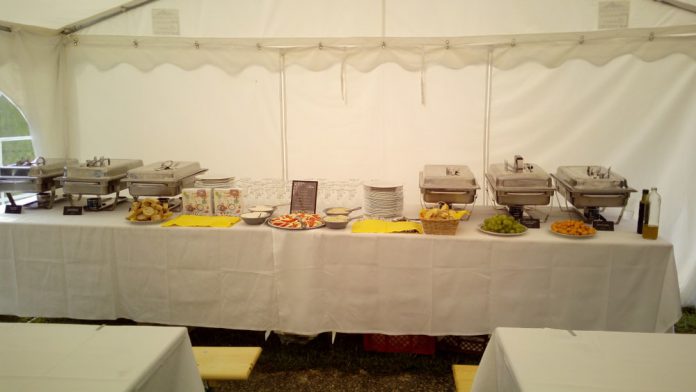 namiotu cateringowego